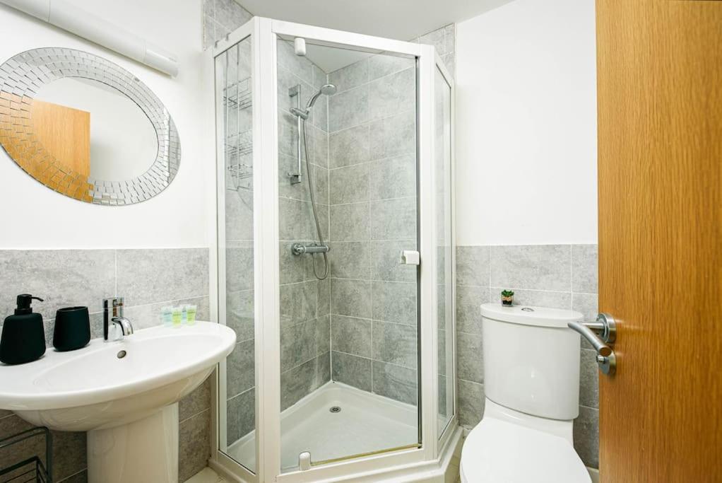 Somerford Keynes Roseberry Cottage - Lower Mill Estate מראה חיצוני תמונה